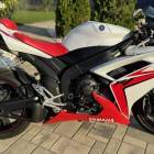 Yamaha Yzf R1 .