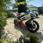 Yamaha Yzf R1 .