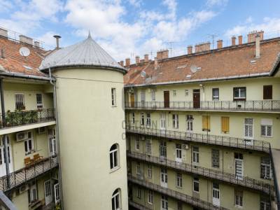 Elad&oacute; lak&aacute;s, DLK021020 Budapest II. ker&uuml;let, V&iacute;ziv&aacute;ros