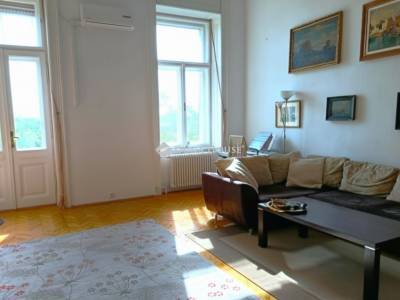 Elad&oacute; lak&aacute;s, Budapest 2. ker.