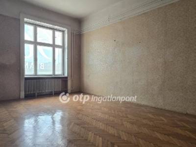 Budapest II. ker&uuml;let Sz&eacute;pv&ouml;lgyi &uacute;t 2 - OTP Ingatlanpont Iroda Budapest V. ker&uuml;let K&aacute;lvin t&eacute;r
