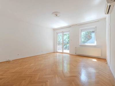 Premium Apartments Budapest XI. ker&uuml;let Gomb&oacute;cz Zolt&aacute;n utca