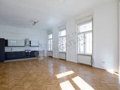Alberlet.hu Ingatlan Kft. Budapest XIII. ker&uuml;let Visegr&aacute;di utca
