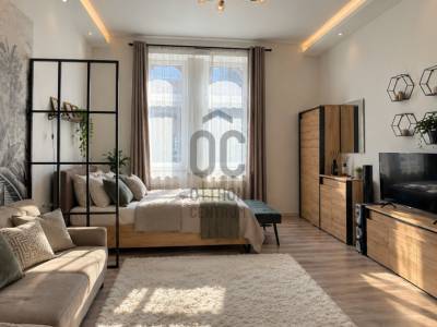 Elad&oacute; lak&aacute;s, H525123 Budapest XIII. ker&uuml;let, &Uacute;jlip&oacute;tv&aacute;ros