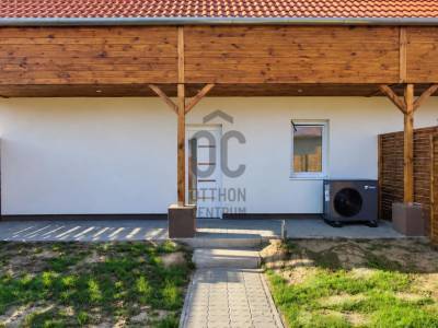 El&eacute;rhető Otthon Start hitellel Elad&oacute; sorh&aacute;z, H525113 Budapest XVII. ker&uuml;let, R&aacute;koscsaba