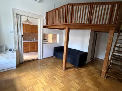 - Budapest XII. ker&uuml;let